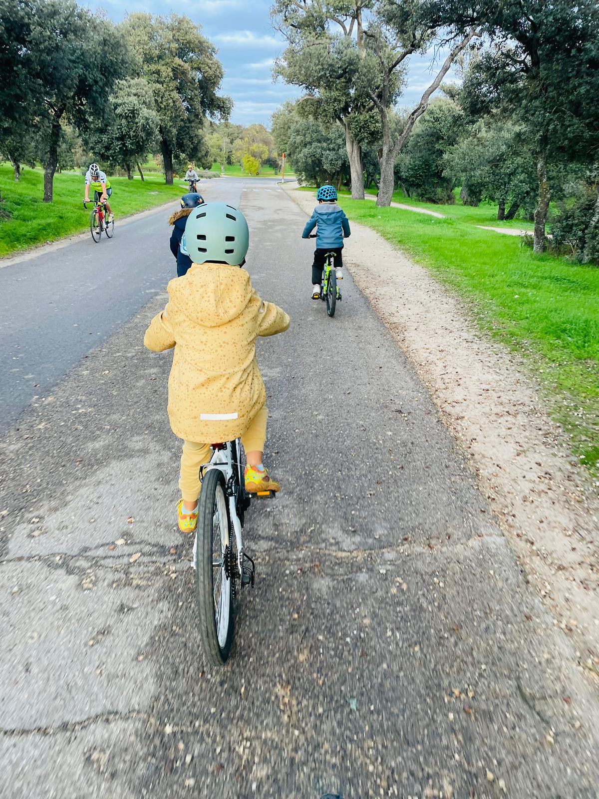 Familias en bicicletada