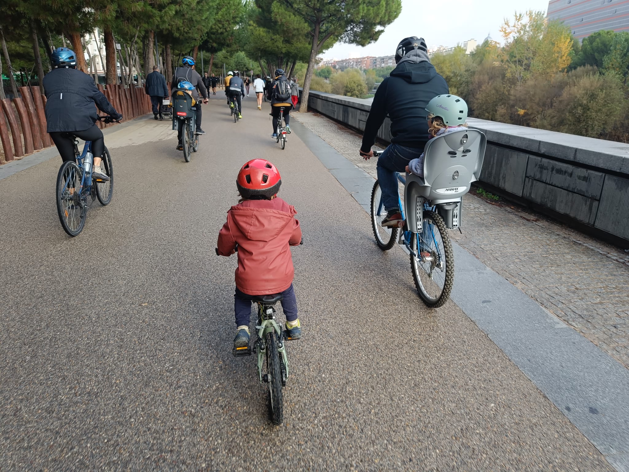 Participa en la bicicletada